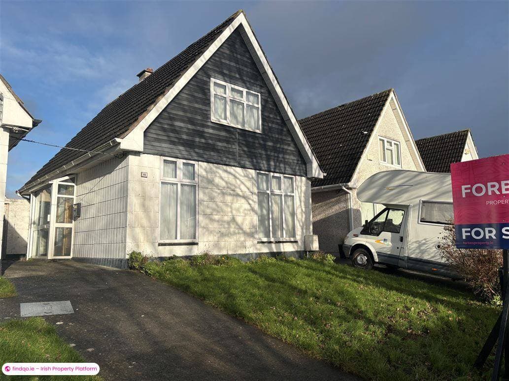 Detached house for Sale in Clonshaugh, Dublin (County)