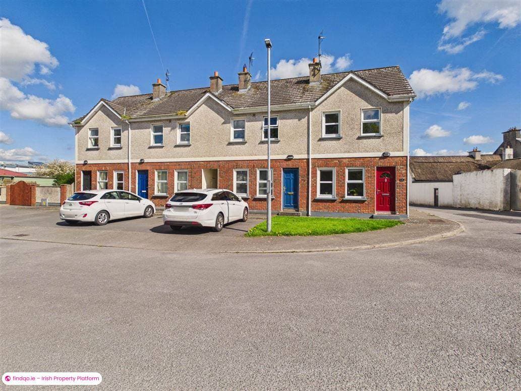 End of terrace house for Sale in Headford, Galway