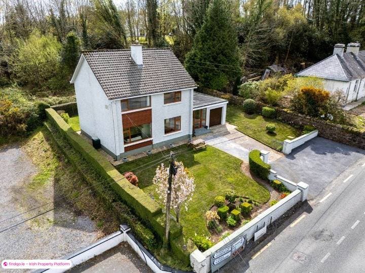 Detached house for Sale in Tourmakeady, Mayo