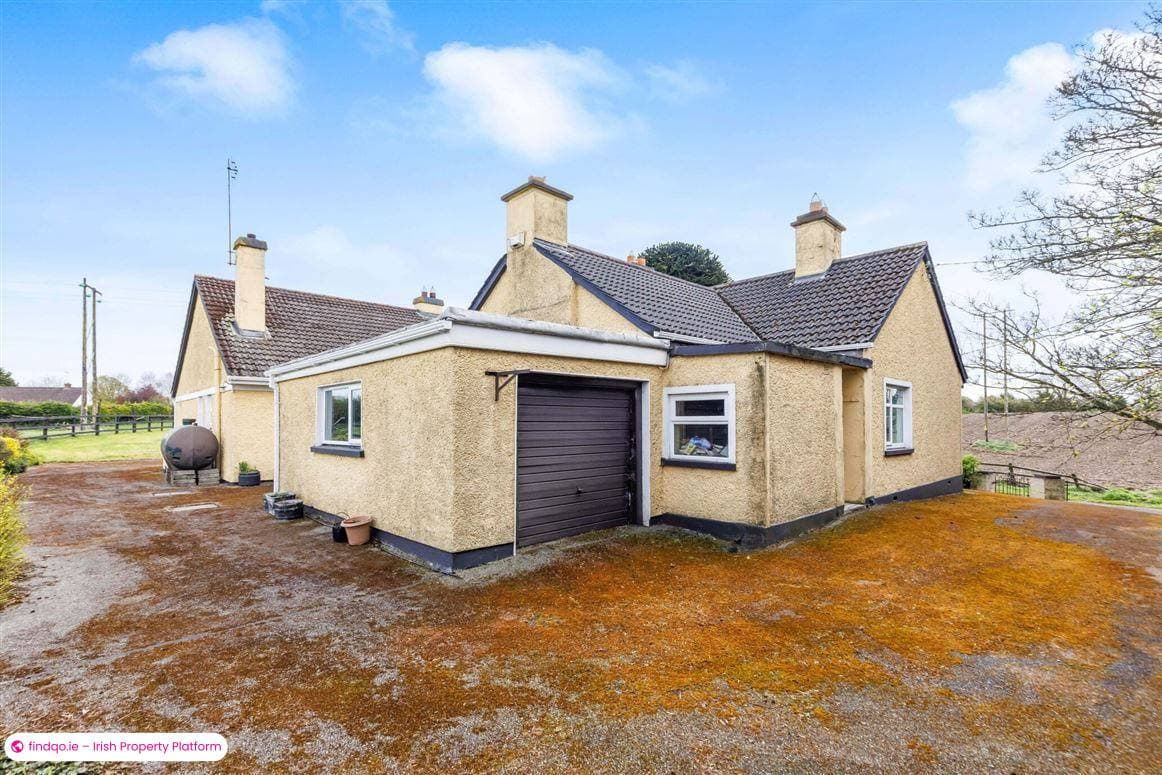 Bungalow for Sale in The Ward, Dublin 11