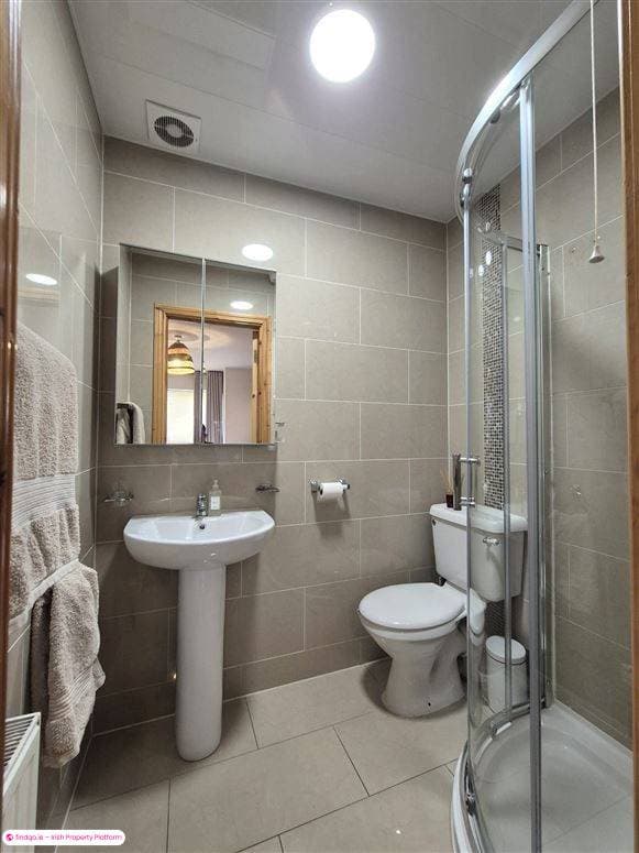 Semi-detached house for Sale in Kinnegad, Westmeath