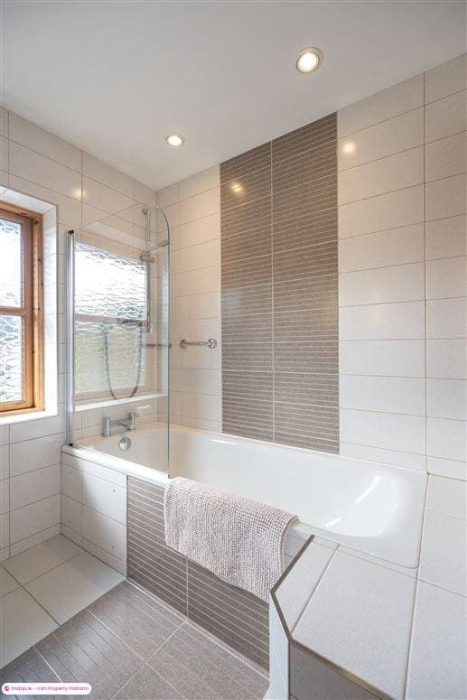 Terraced house for Sale in Fota, Cork