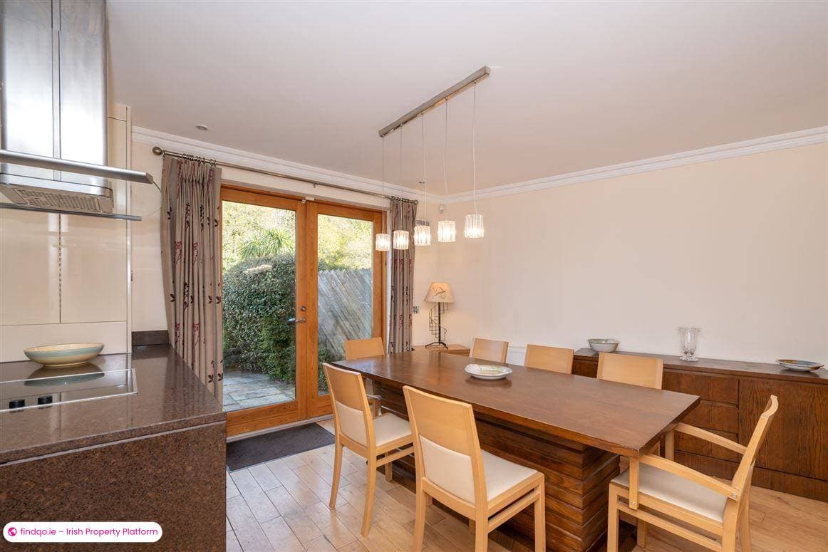 Terraced house for Sale in Fota, Cork