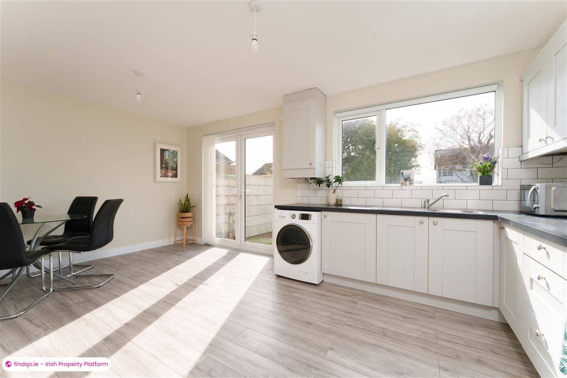 Semi-detached house for Sale in Clondalkin, Dublin 22
