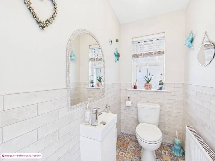 Detached house for Sale in Waterford City Centre, Waterford
