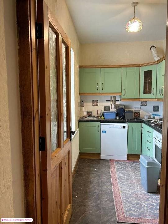Detached house for Sale in Ballyhaunis, Mayo