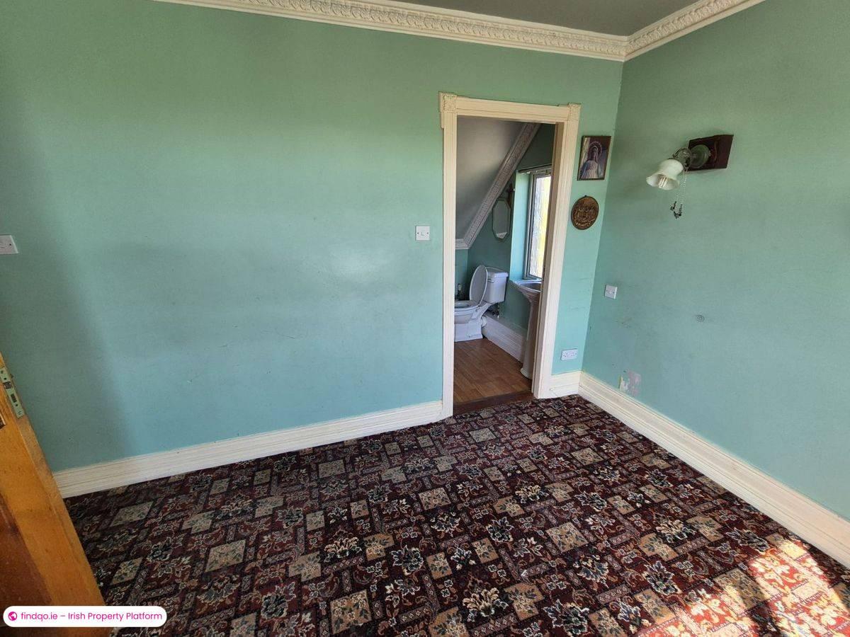 Detached house for Sale in Myrtleville, Cork