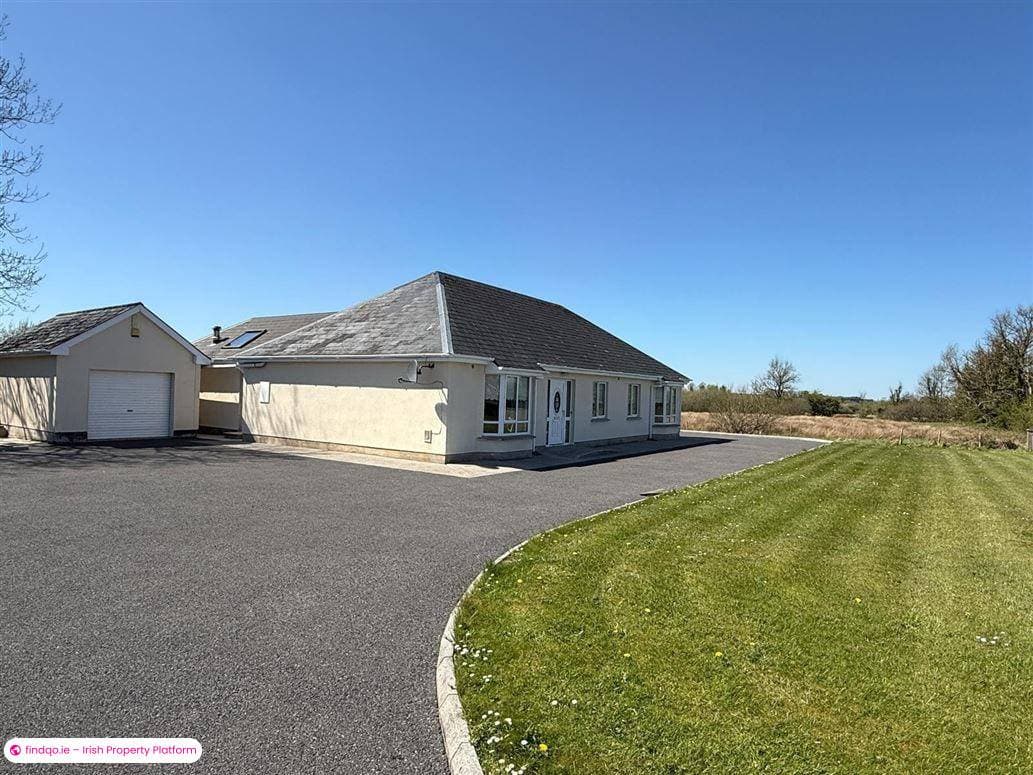 Detached house for Sale in Lisacul, Roscommon