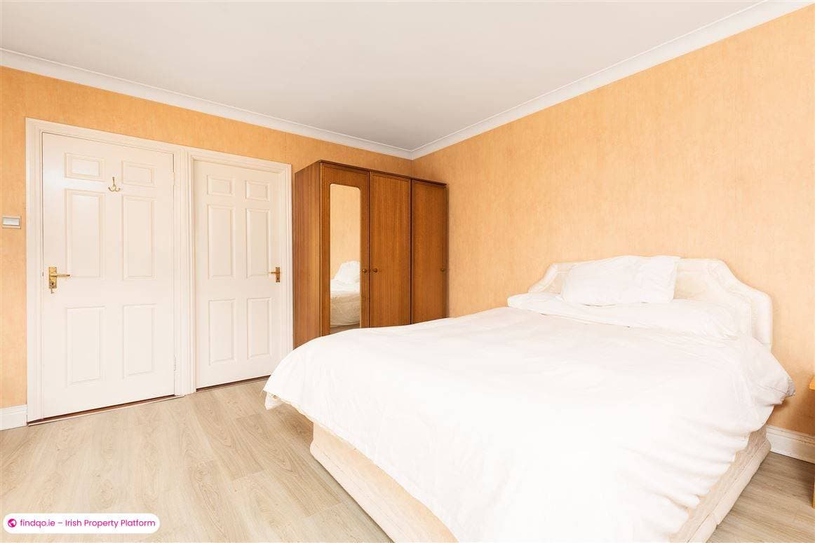 Detached house for Sale in Castleknock, Dublin 15