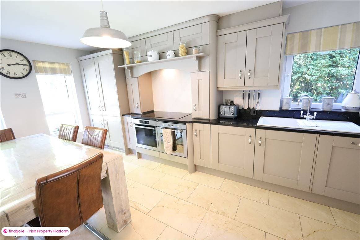 Detached house for Sale in Glasheen, Cork