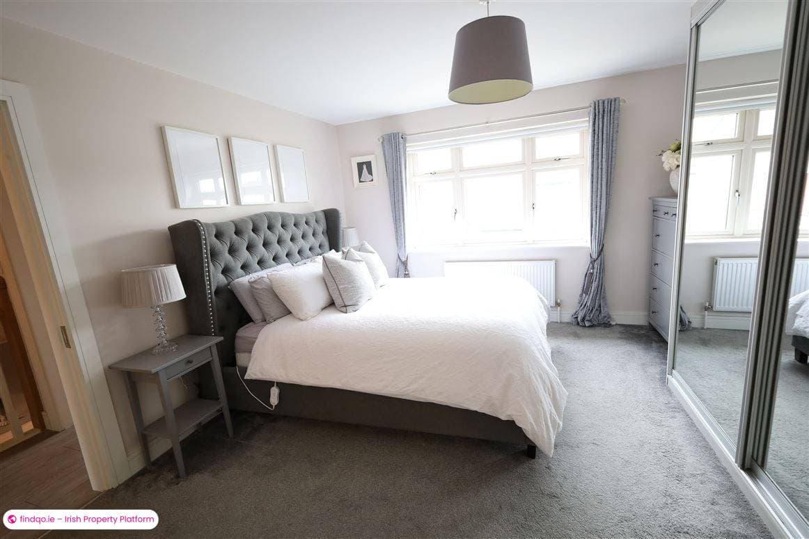 Semi-detached house for Sale in Carrigaline, Cork