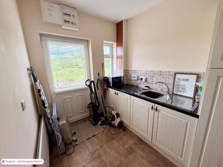 Detached house for Sale in Carrigallen, Leitrim