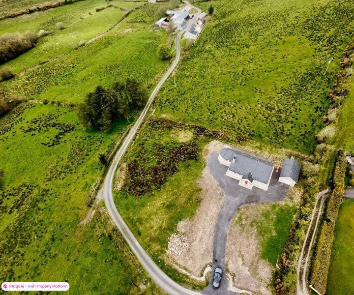 Detached house for Sale in Carrigallen, Leitrim