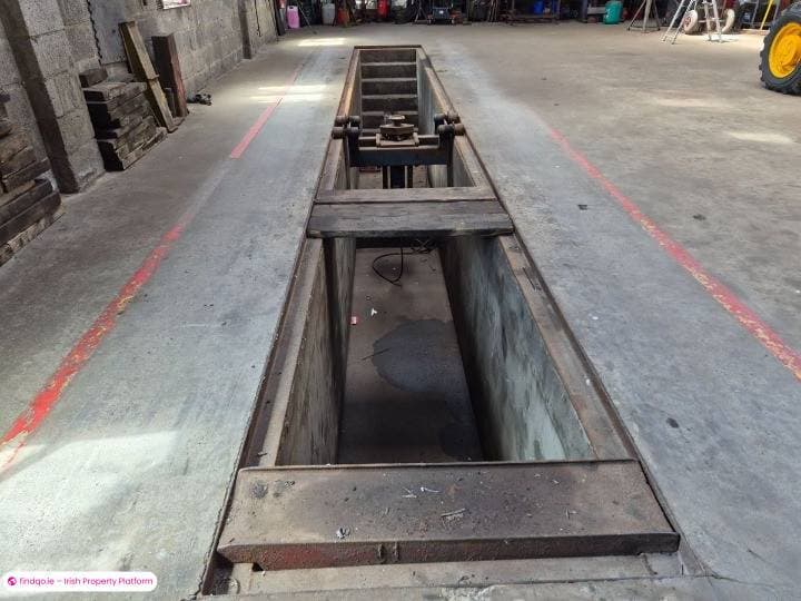 Industrial Unit for Rent in Charlestown, Mayo