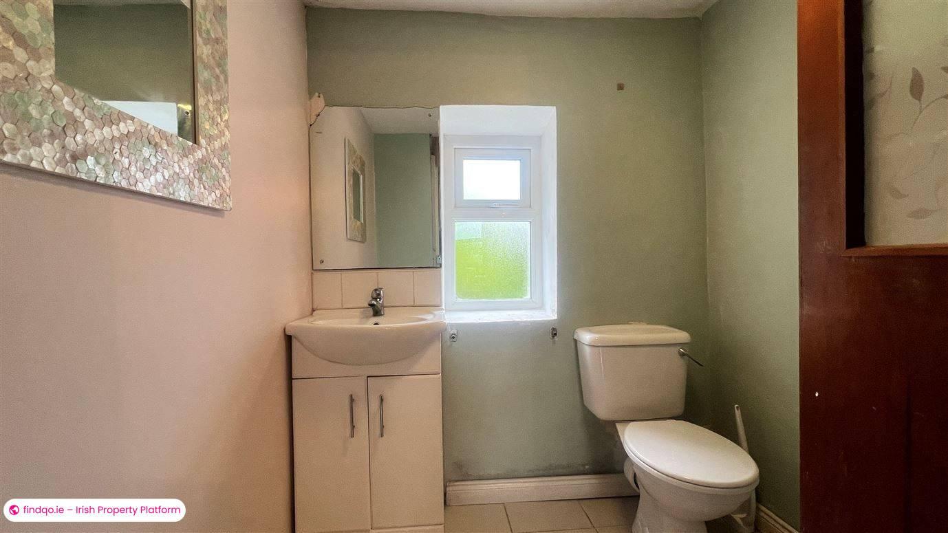 Detached house for Sale in Ahascragh, Galway
