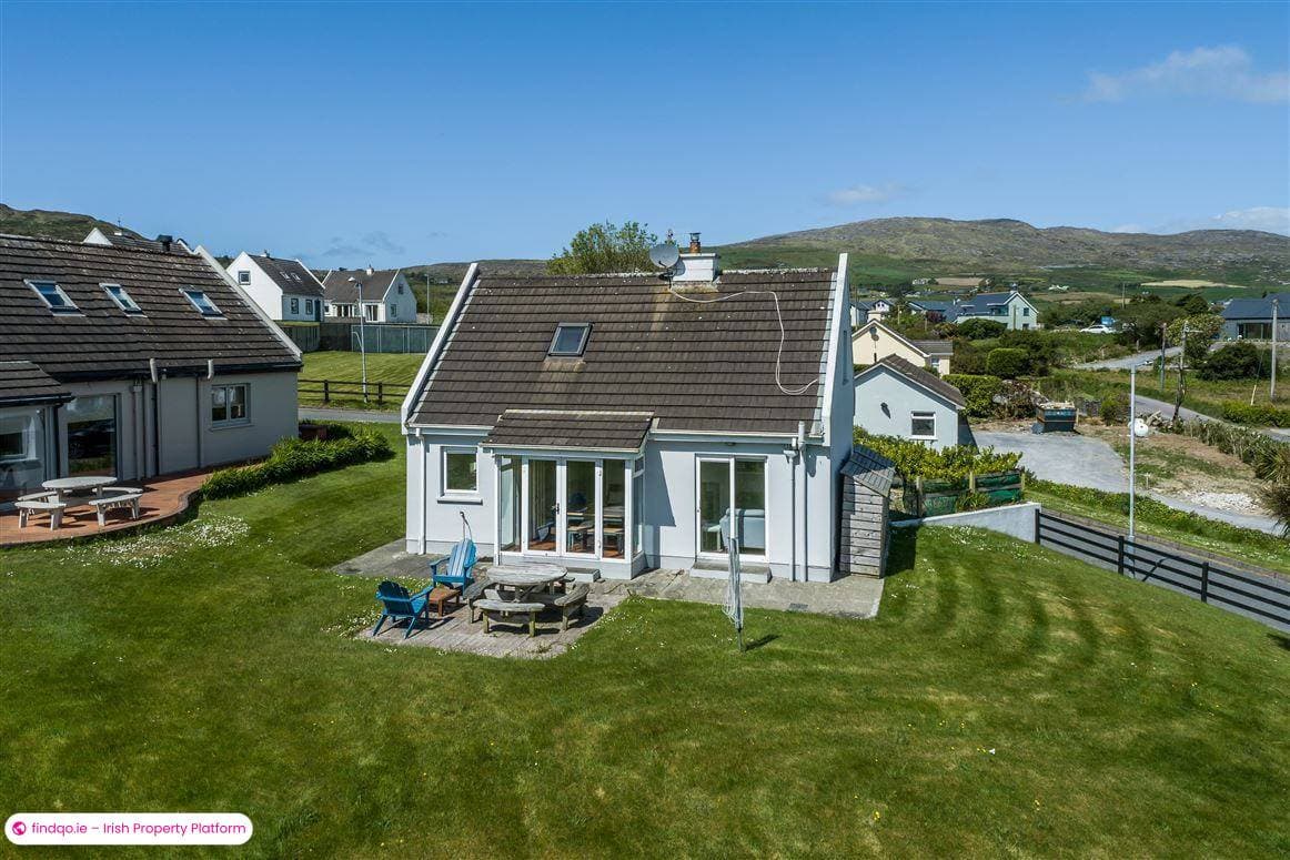 Detached house for Sale in Goleen, Cork