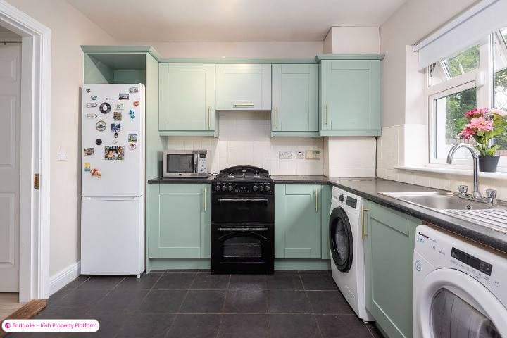 Semi-detached house for Sale in Whitegate, Cork