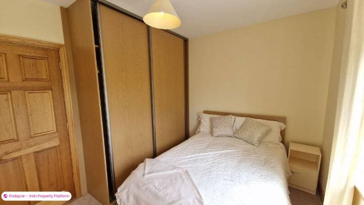 Detached house for Sale in Castlerea, Roscommon