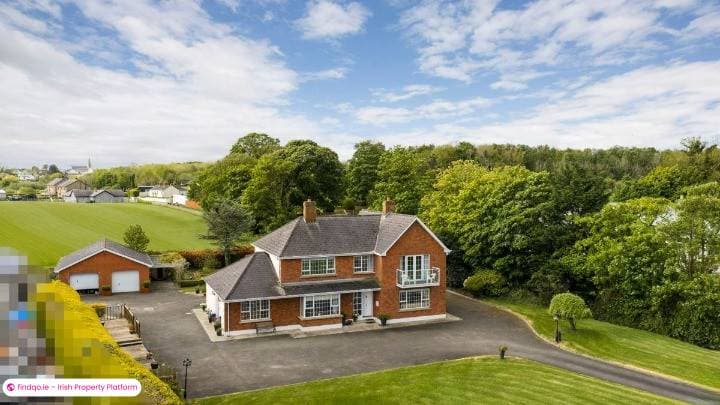 Detached house for Sale in Carlingford, Louth