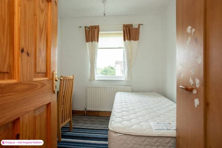 Semi-detached house for Sale in Dundalk, Louth