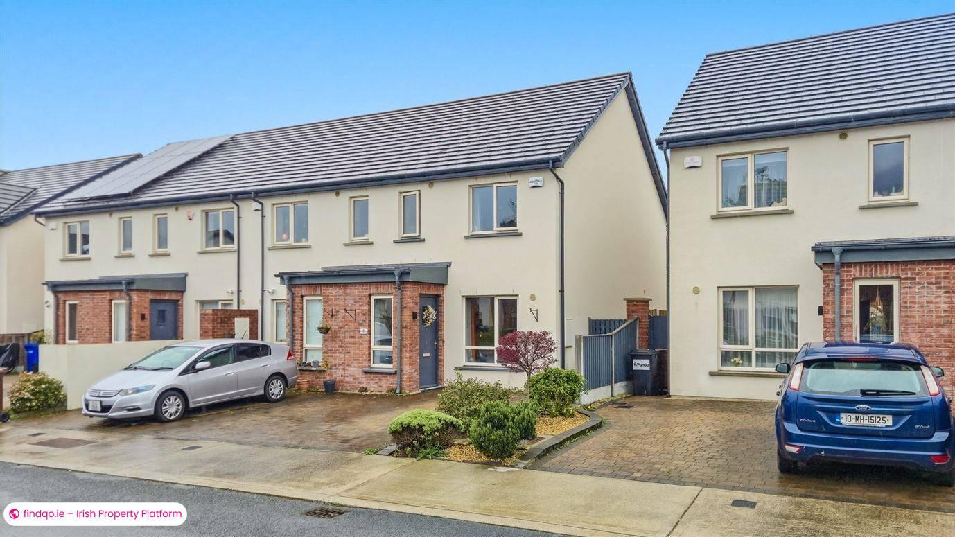 End of terrace house for Sale in Navan, Meath
