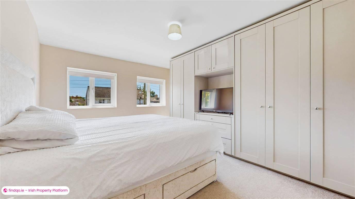 Semi-detached house for Sale in Santry, Dublin 9