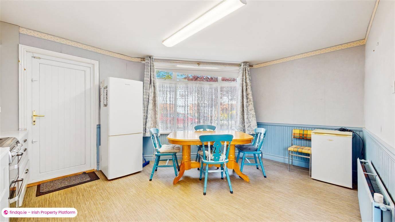 Semi-detached house for Sale in Whitehall, Dublin 9