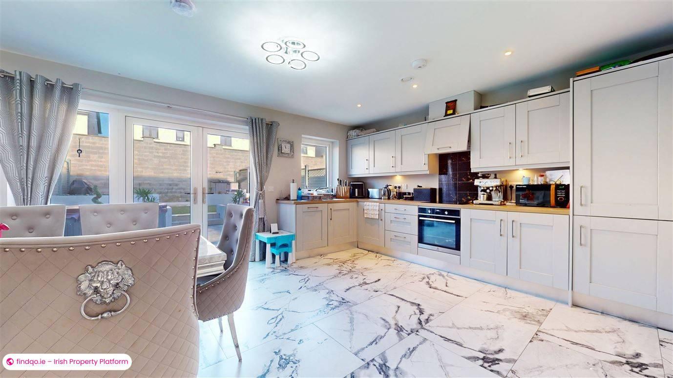Semi-detached house for Sale in Drogheda, Meath
