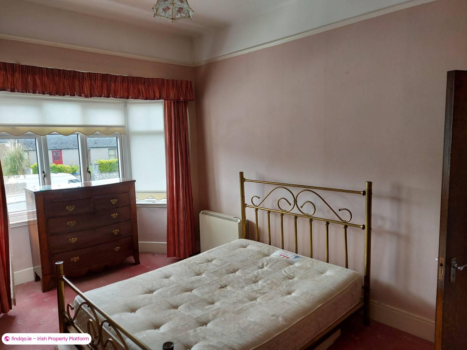 5 Bedroom House for Rent in Ballinacurra, Limerick