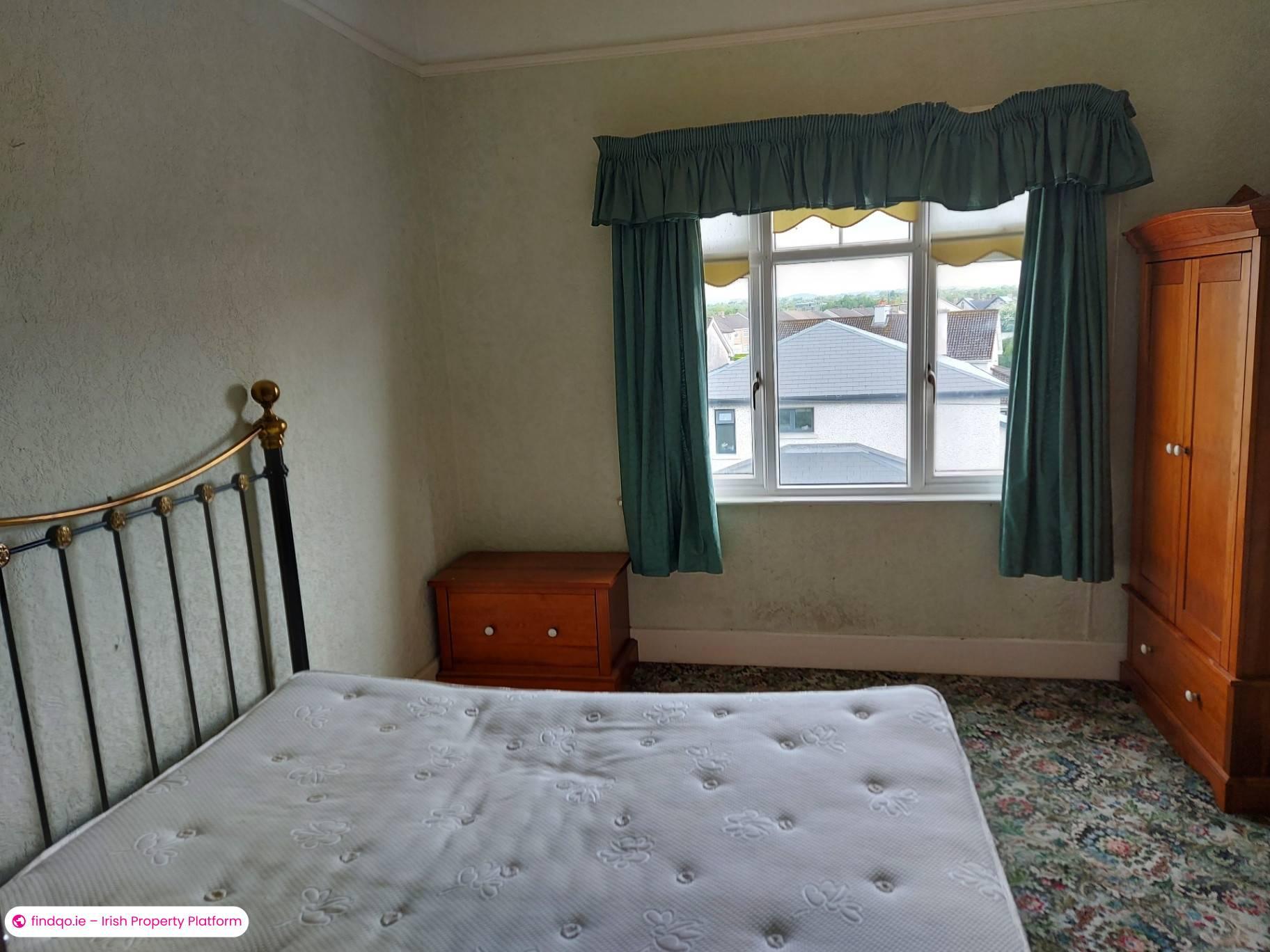 5 Bedroom House for Rent in Ballinacurra, Limerick