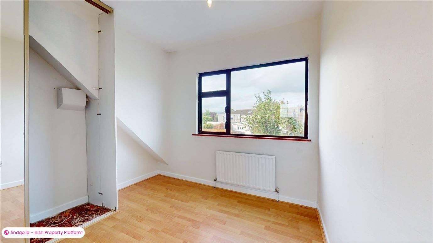 Semi-detached house for Sale in Terenure, Dublin 12
