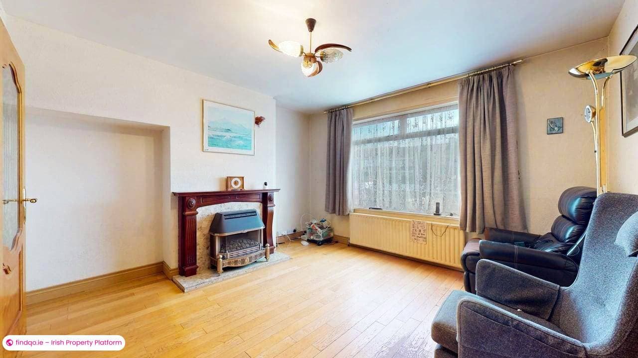 Semi-detached house for Sale in Beaumont, Dublin 9