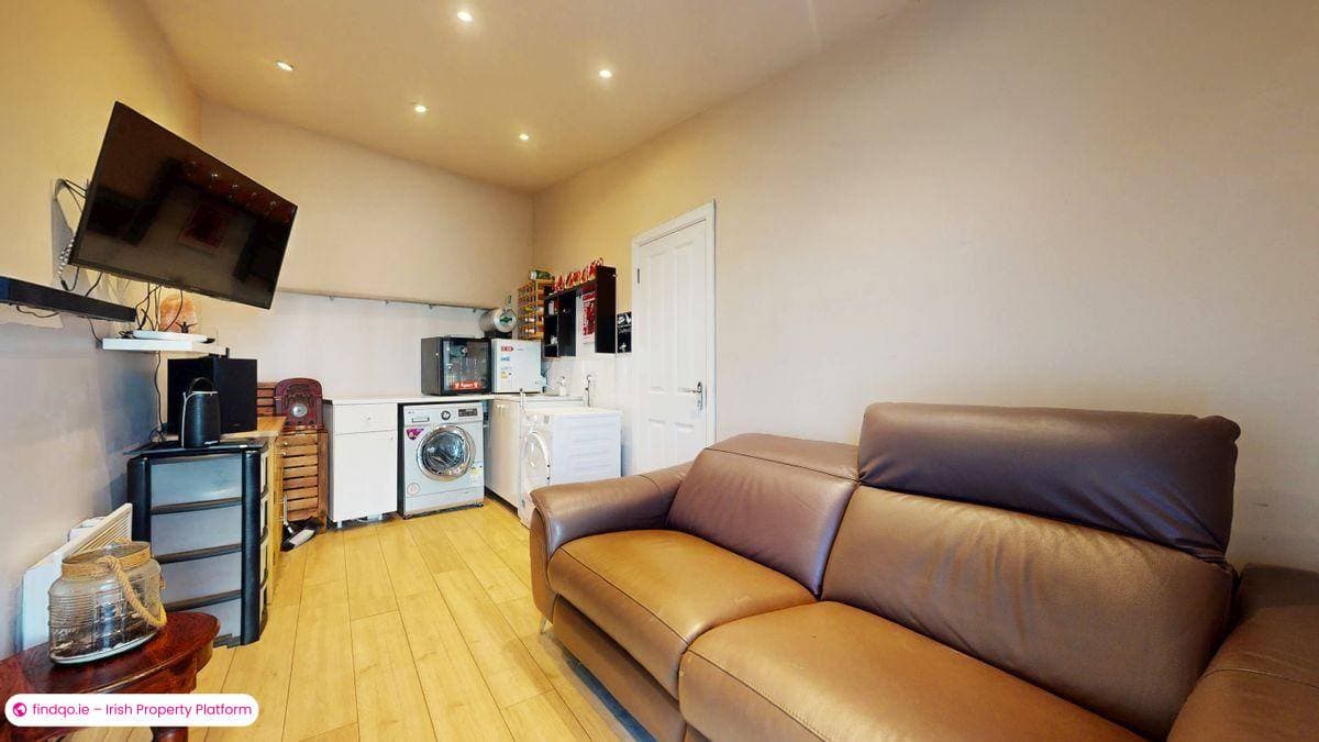 Semi-detached house for Sale in Ballyfermot, Dublin 10