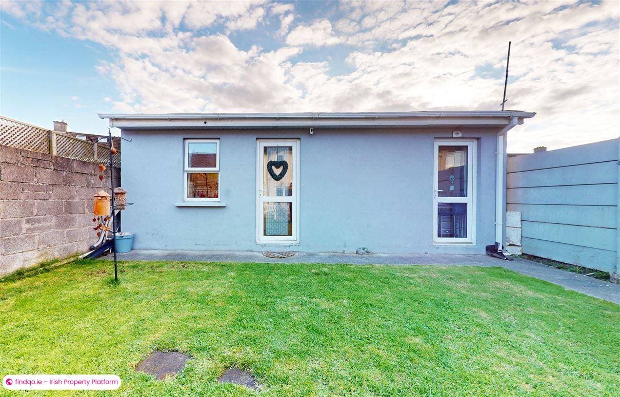 Semi-detached house for Sale in Ballyfermot, Dublin 10