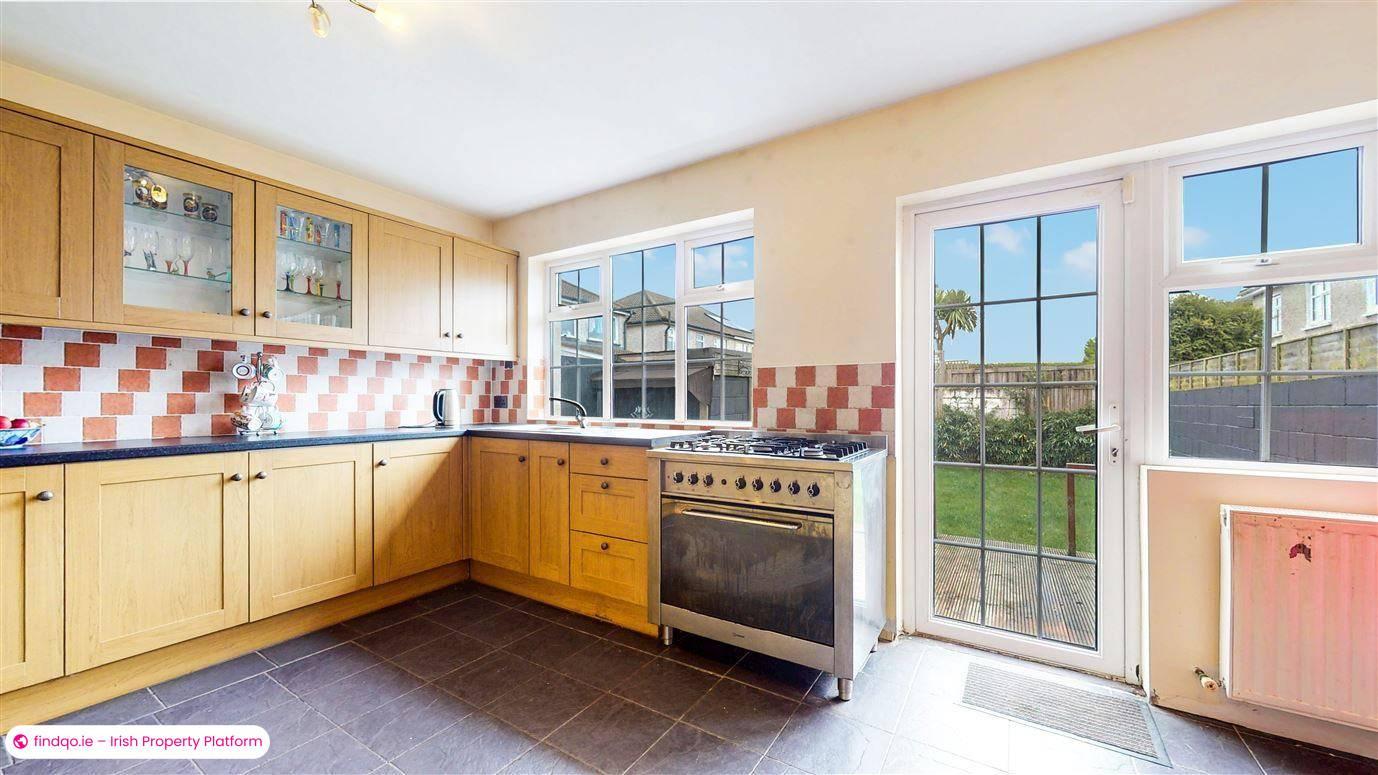Semi-detached house for Sale in Rathfarnham, Dublin 16