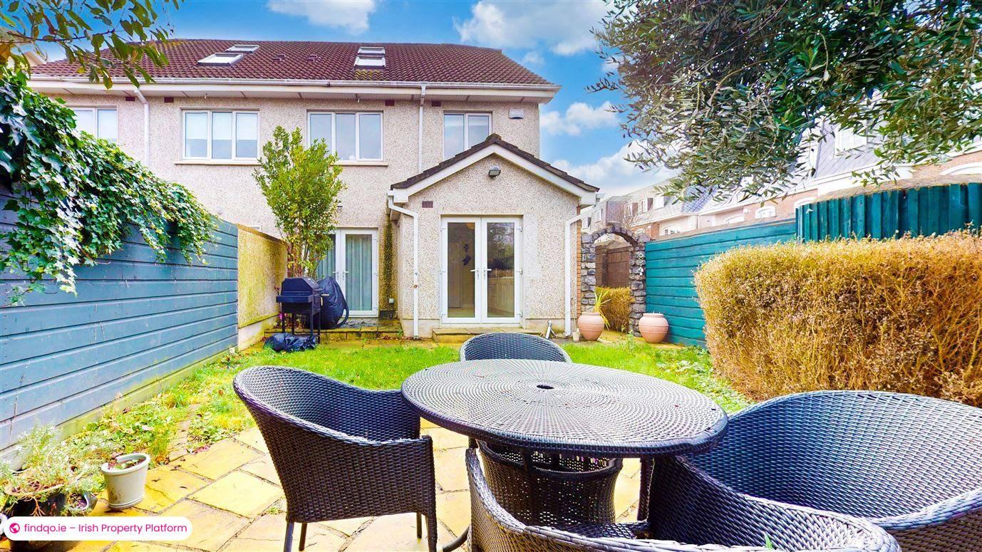 Semi-detached house for Sale in Navan Road, Dublin 7