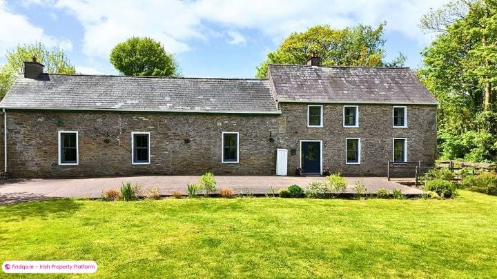 Detached house for Sale in Macroom, Cork
