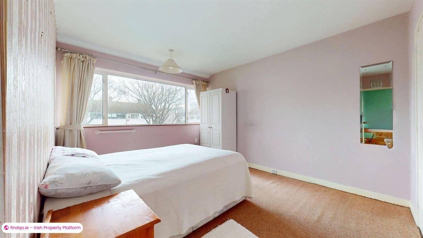 Terraced house for Sale in Sutton, Dublin 13