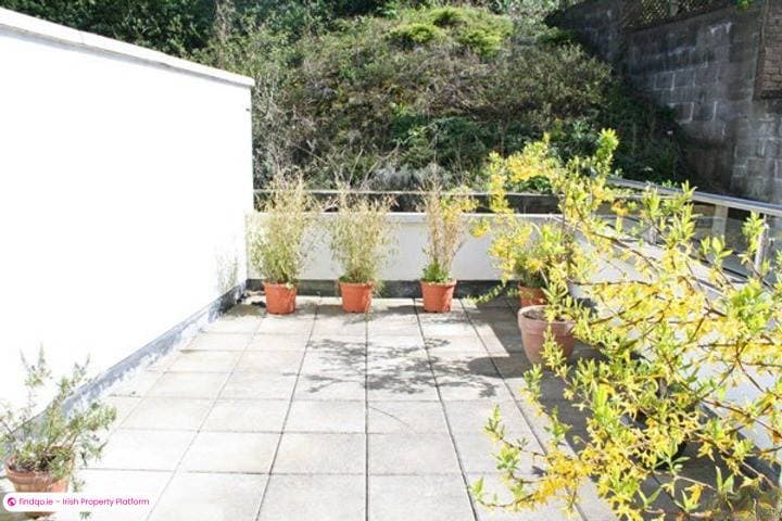 2 Bedroom Apartment for Rent in Howth, Dublin (County)
