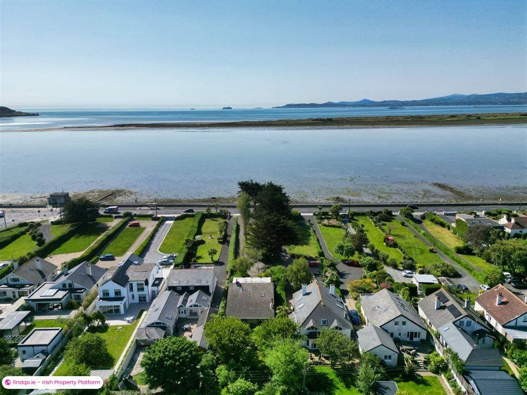 Detached house for Sale in Sutton, Dublin 13