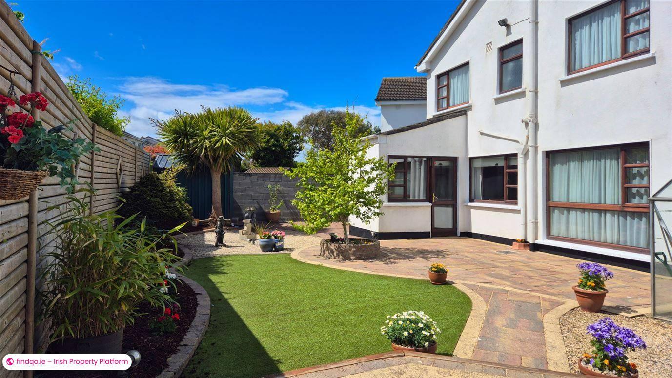 Detached house for Sale in Sutton, Dublin 13