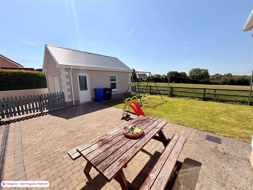 Detached house for Sale in Drumshanbo, Leitrim