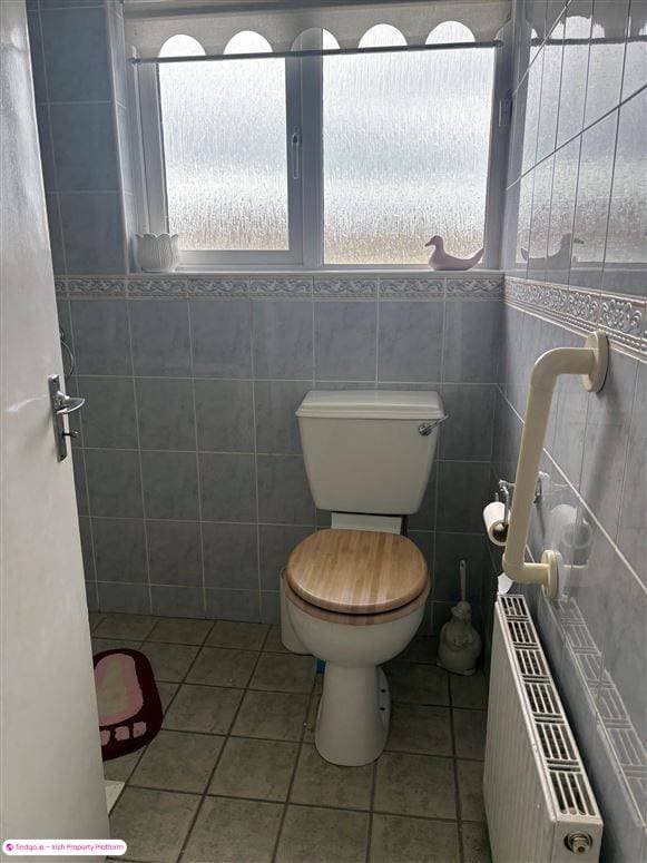 Semi-detached house for Sale in Beaumont, Dublin 9