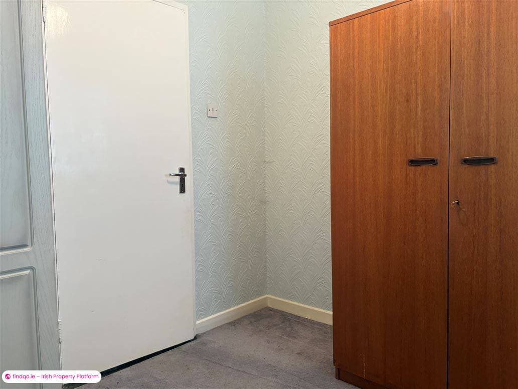 Semi-detached house for Sale in Beaumont, Dublin 9