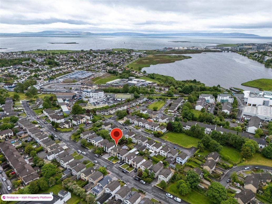 Detached house for Sale in Wellpark, Galway