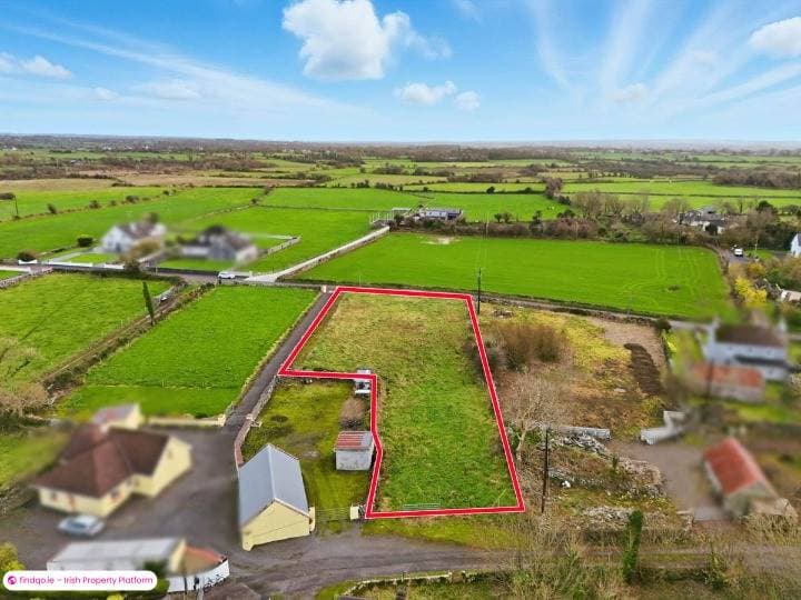 Site for Sale in Corrandulla, Galway