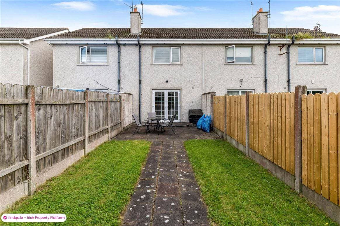 Terraced house for Sale in Blackrock, Louth