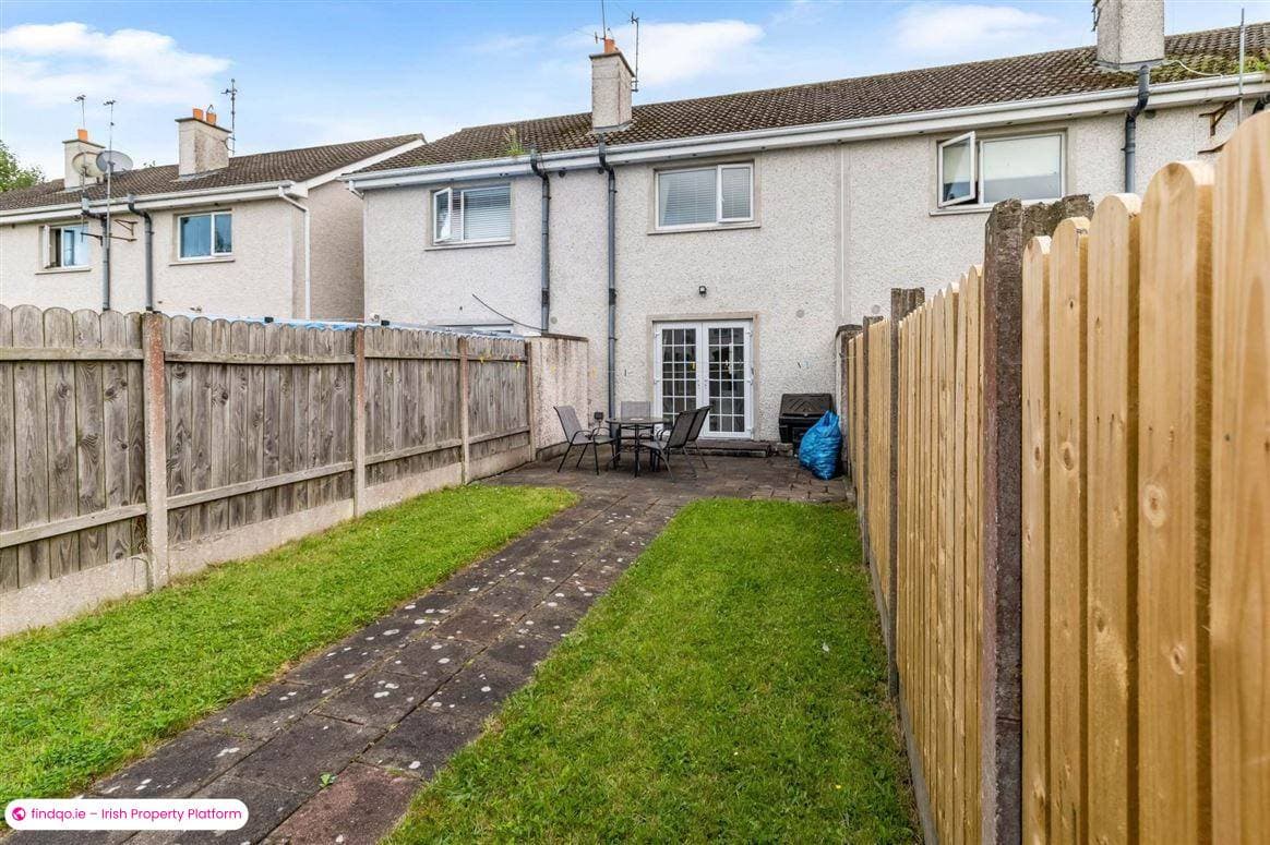 Terraced house for Sale in Blackrock, Louth