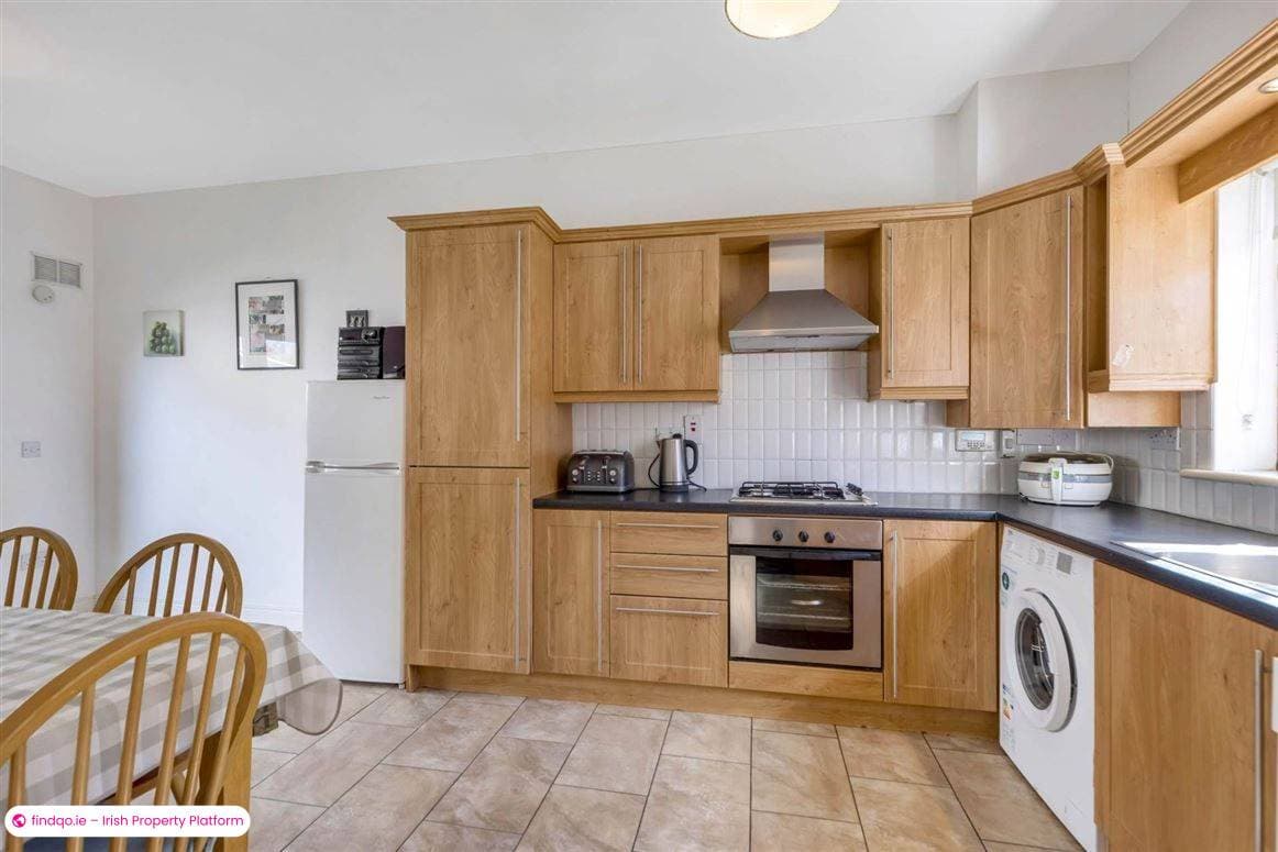 Semi-detached house for Sale in Dundalk, Louth