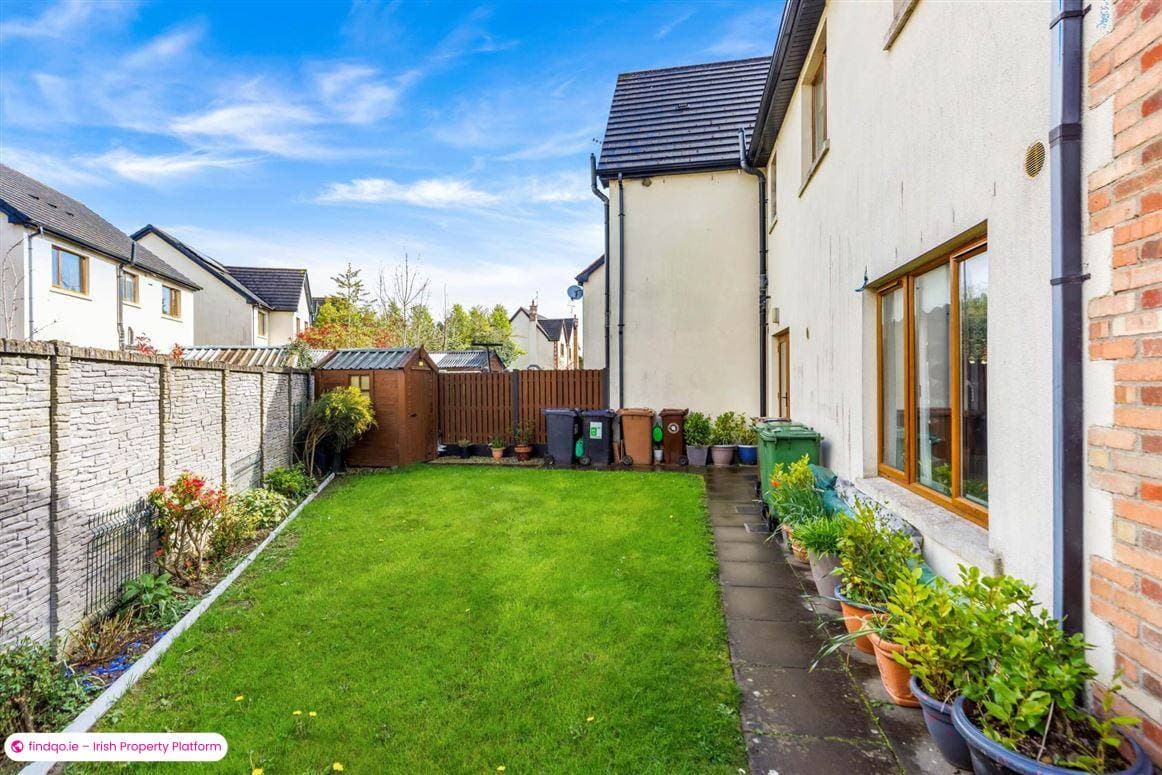 Semi-detached house for Sale in Dundalk, Louth